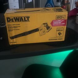 DeWalt Compact Blower