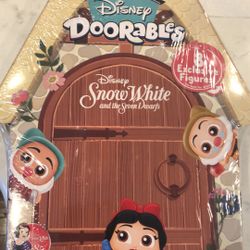 Disney Doorables Snow White & Seven Dwarfs New