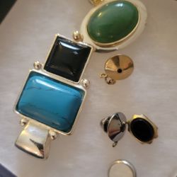 Miscellaneous jewelry lot