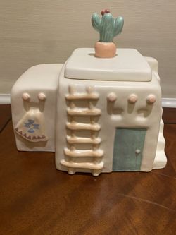 Vintage Treasure Craft Adobe House Cookie Jar