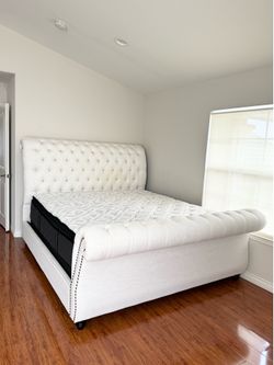 King Size Tufted Upholstered Sleigh Bed Frame with Mattress & Foundation