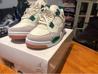 Air Jordan Retro SP White pine green