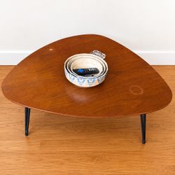 Free Mid-Century Modern Coffee Table