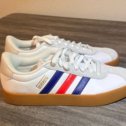 Adidas Low-Top Sneakers White Gum Sole