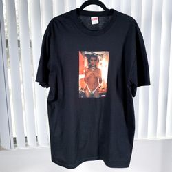 Supreme T-shirt