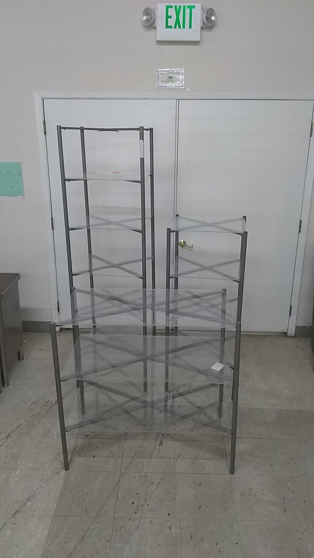 Folding metal racking with acrylic shelves