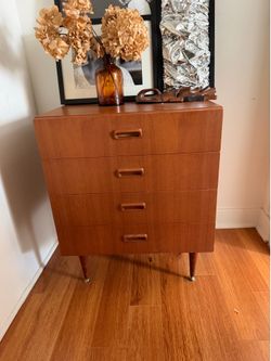 Mid-Century Modern Teak 4-Drawer Chest