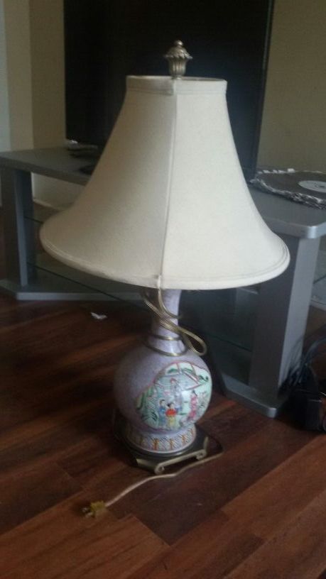 Table lamp