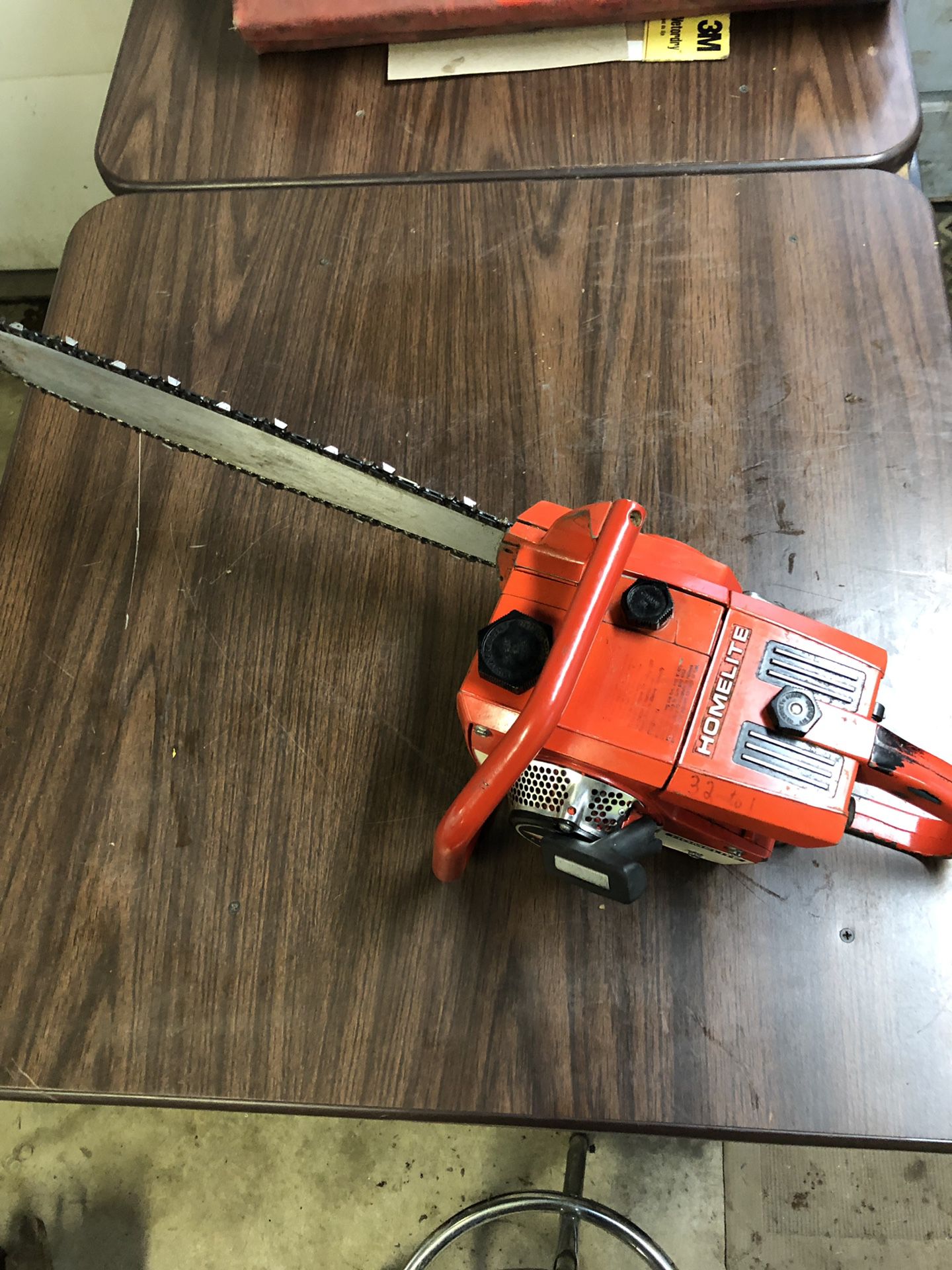 Homelite E-Z automatic chainsaw vintage with case