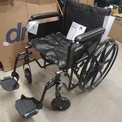 New Drive 450lb Weight Capacity Wheelchair 