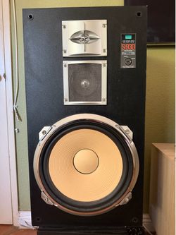 Vintage Sansui S-930 3-Way Floor Speakers – Excellent Sound