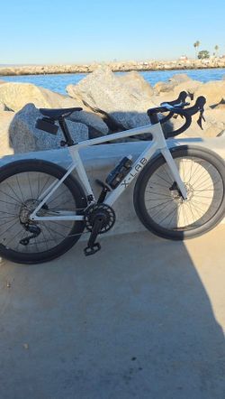 Road bike size Large X-Lab RS7 mechanical full carbon frame wheels accessories not included.