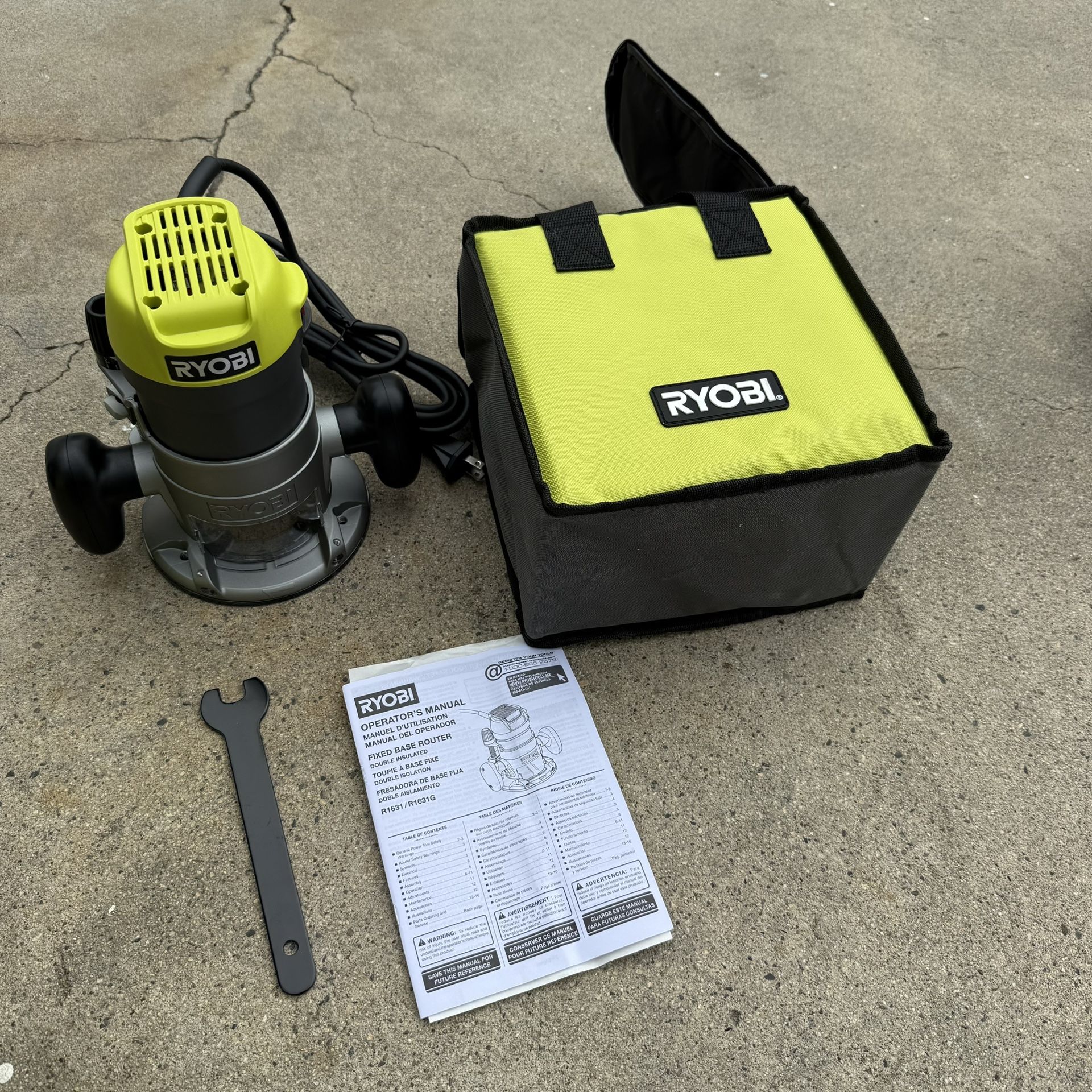 RYOBI 8.5 Amp 1-1/2 Peak HP Fixed Base Corded Router