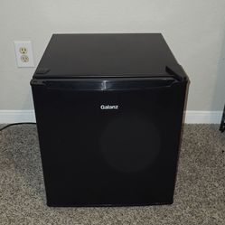 1.7 cu. ft. Mini-Refrigerator