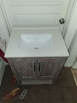 Bathroom sink