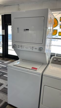 Brand New Frigidaire Stackable Electric With A One Year Warranty