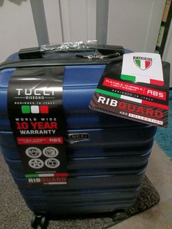 Tucci made in Italy brand new