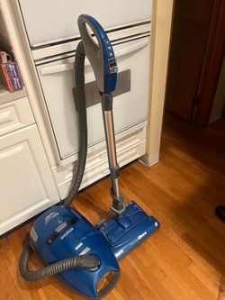Kenmore Intuition Canister Vacuum 116