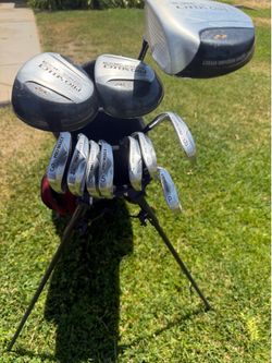 Pro Series Golf Clubs (bag included)