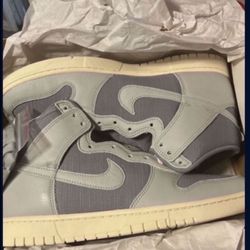 Size 11.5 Nike Dunk High Retro PRM