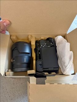 Sony A6700 Camera Kit.