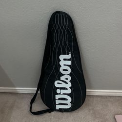 1 Racket Wilson tennis bag