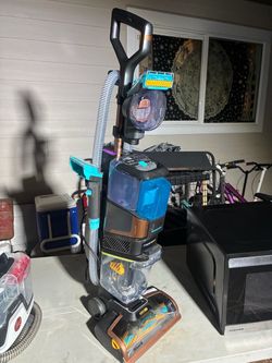 Shark Stratos Upright Vacuum Cleaner