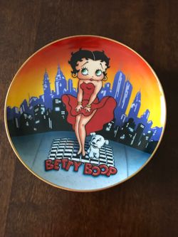 Betty Boop “The Toast Of The Town” Plate