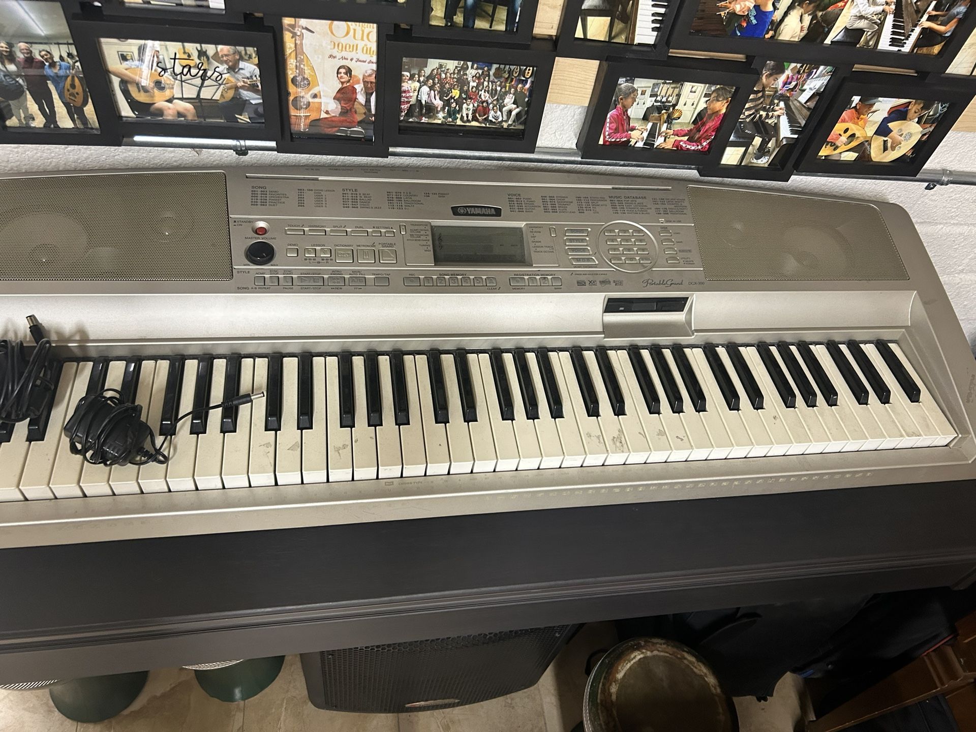 YAMAHA Keyboard 