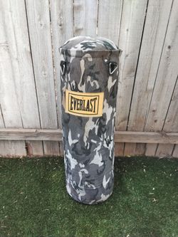 Everlast CAMO BAG Boxing Heavy Bag Green 80 lb