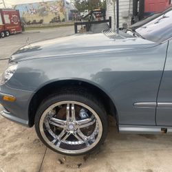 Mercedes Benz W220 Fenders