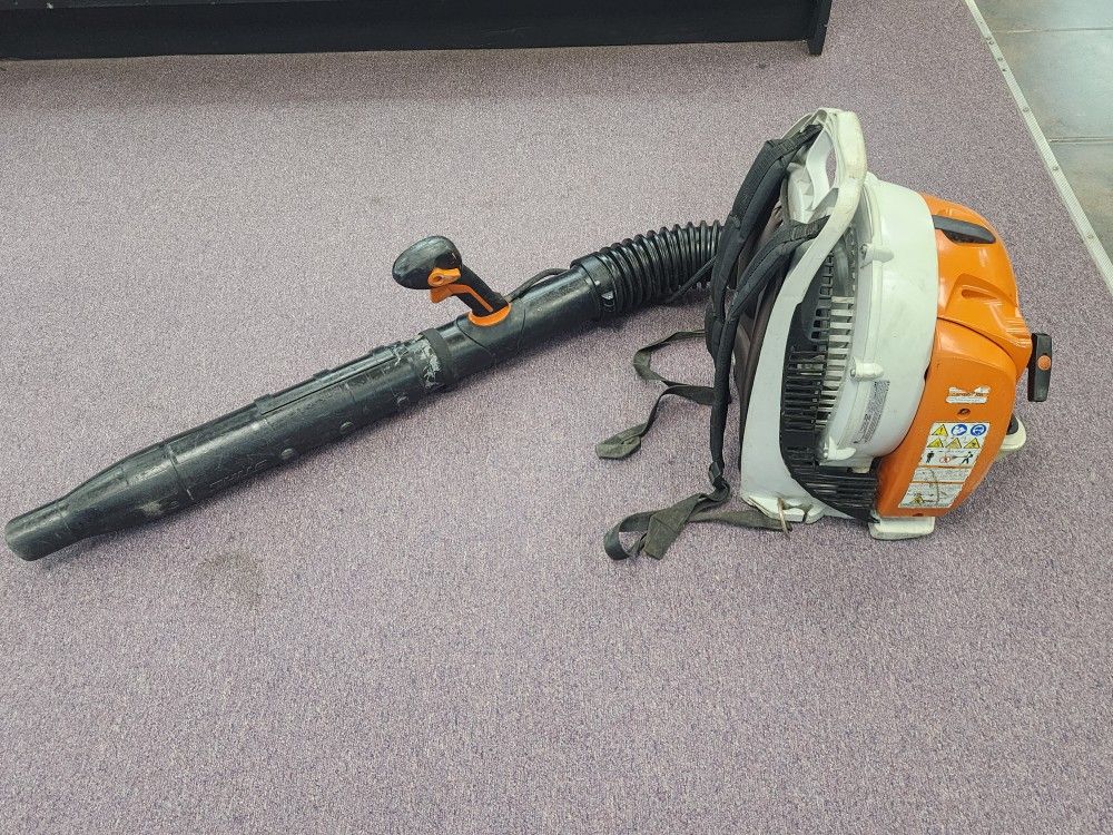 Stihl Backpack Leaf Blower Professional Series BR430, 500cfm, 63.3cc