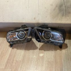 Headlights para Mustang GT 