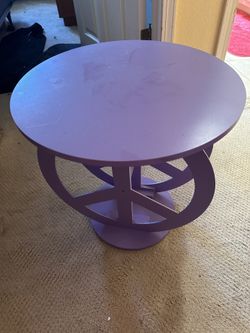 Peace Sign Table