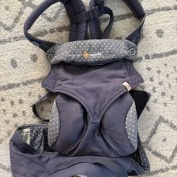 Ergo Baby Carrier