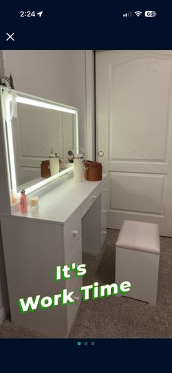 Vanity With Stool