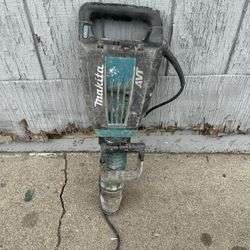HM1214C 27lb Makita SDS-Max Jack Hammer