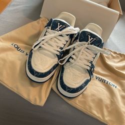 LV Trainer Sneakers, Size 11 Men