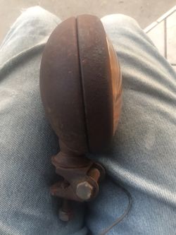 Old vintage SL 371 turn signal light $75 obo