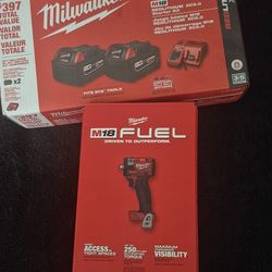M18 FUEL 18V  3/8 in. Compact Impact Wrench W/ Batteries & Charger