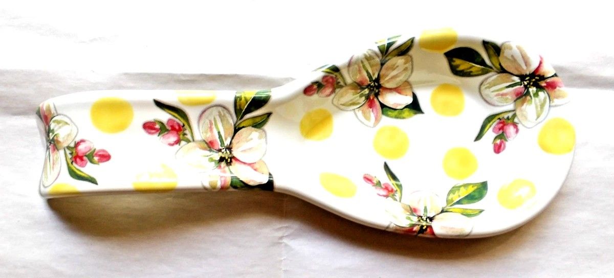 MACKENZIE CHILDS Yellow Wildflowers Enamel Spoon Rest
