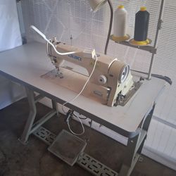 Sewing Machine 