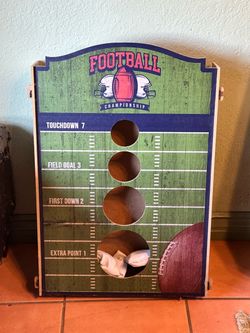 Football bag toss game