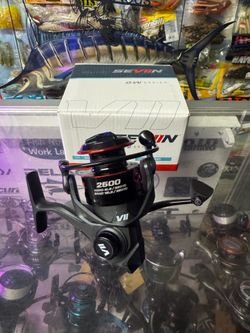 New in box St Croix Sevin 2500 salt water fishing reel.
