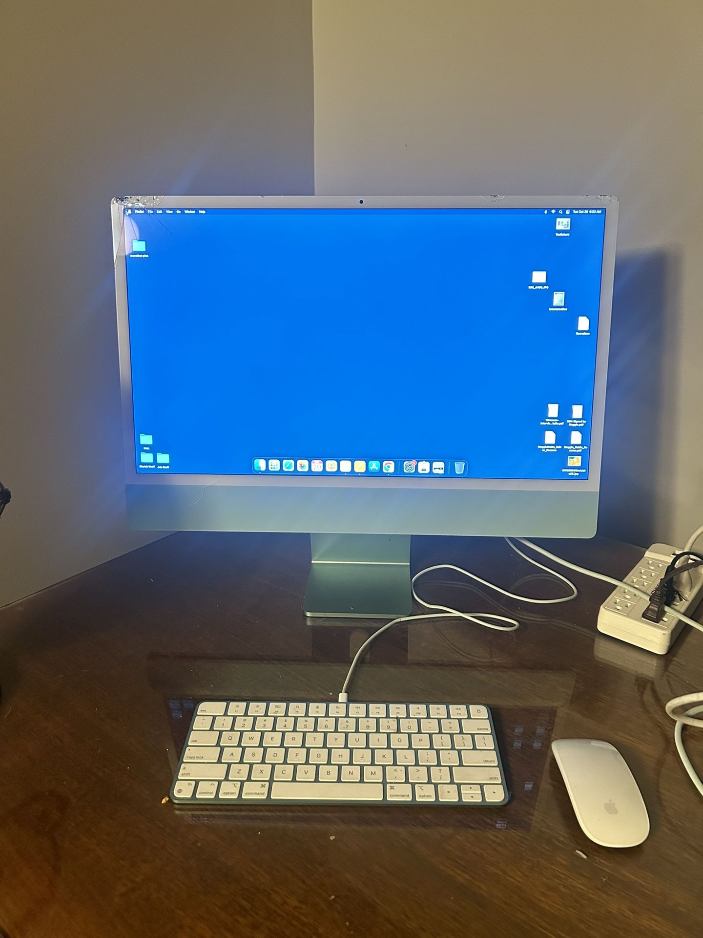 iMac broken screen - Works Great