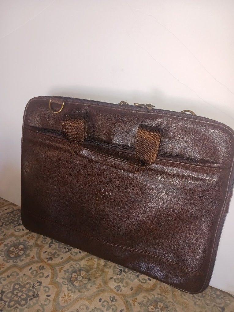 Clownish Laptop Bag