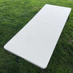 6 Foot Folding Table