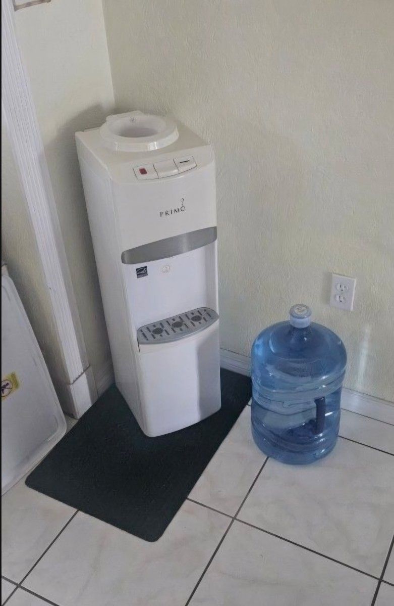 Water Despenser Cooler