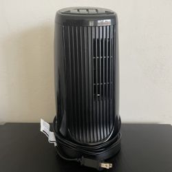 Bionaire Mini Tower Fan BT015 - Black, 2 Speed Modes, Oscillating 