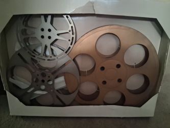 Movie reels wall decor